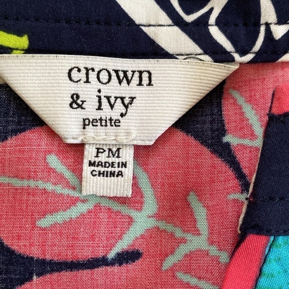 Crown & Ivy Split Neck Bell Sleeve Tropical Bird Print Navy Tunic Dress MP - Picture 4 of 7